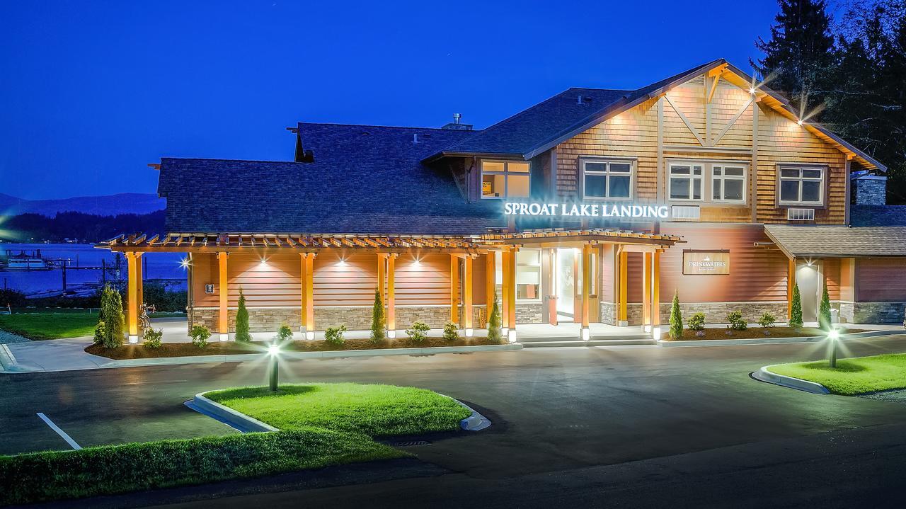 Sproat Lake Landing Resort Great Central Eksteriør billede