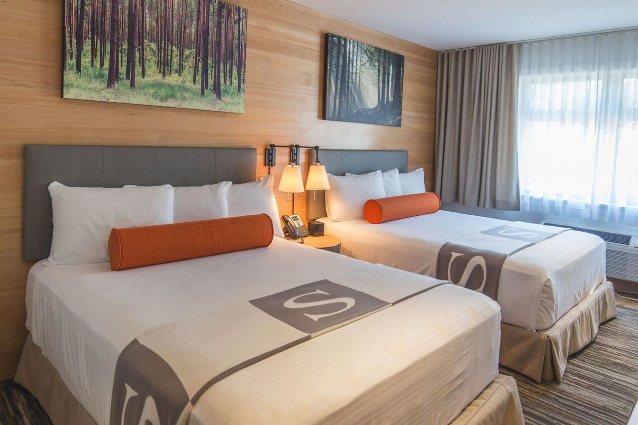 Sproat Lake Landing Resort Great Central Eksteriør billede