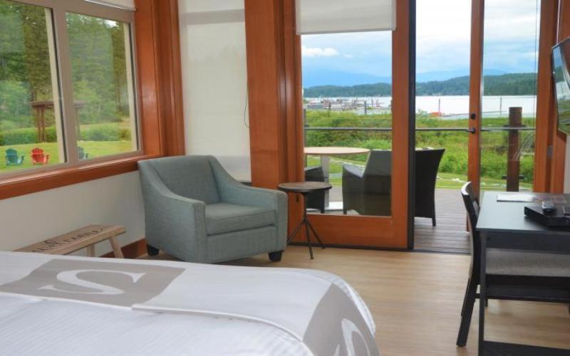 Sproat Lake Landing Resort Great Central Eksteriør billede